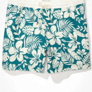 American Eagle AE 5" Floral Swim Trunk, Men’s Size M. Green and White with ties.